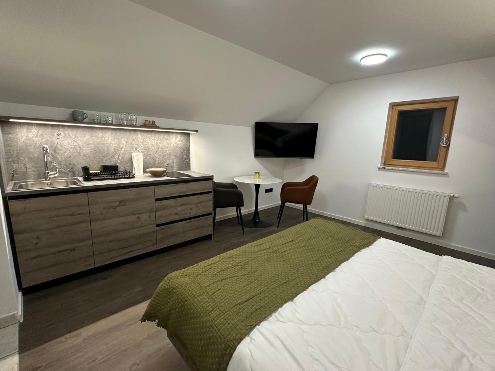 4 Elements Glamping & Apartments Блед Экстерьер фото