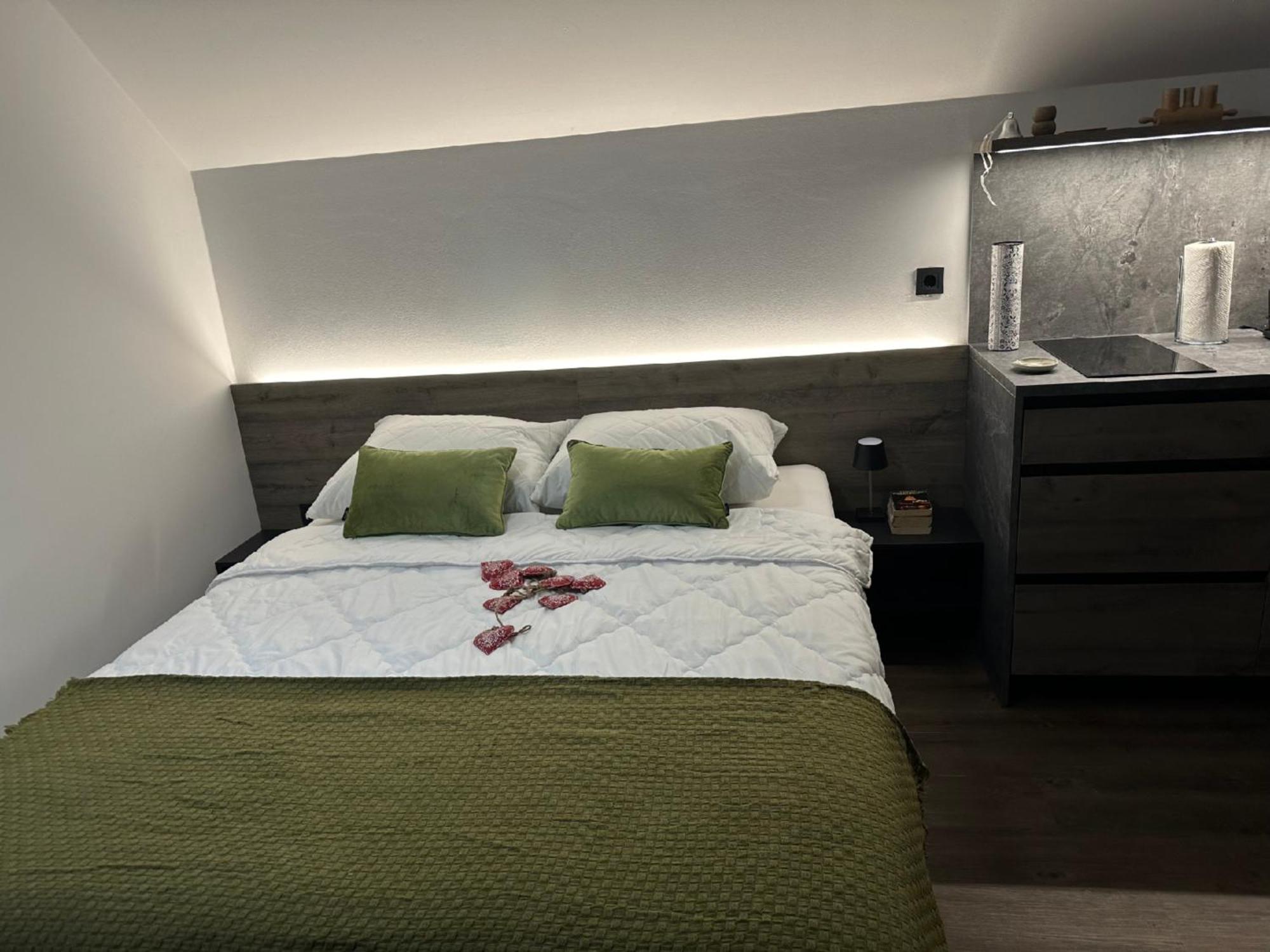 4 Elements Glamping & Apartments Блед Экстерьер фото