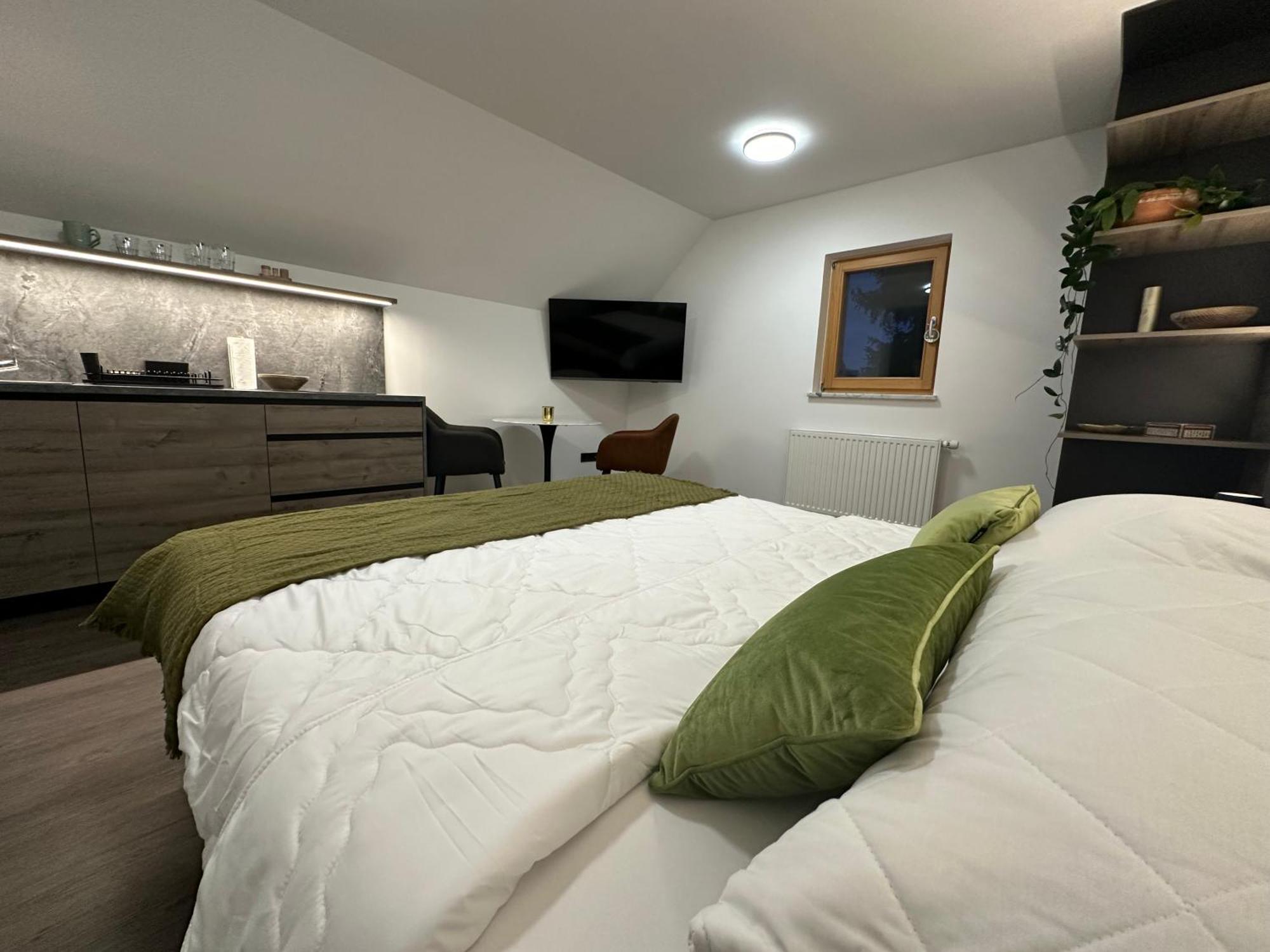 4 Elements Glamping & Apartments Блед Экстерьер фото